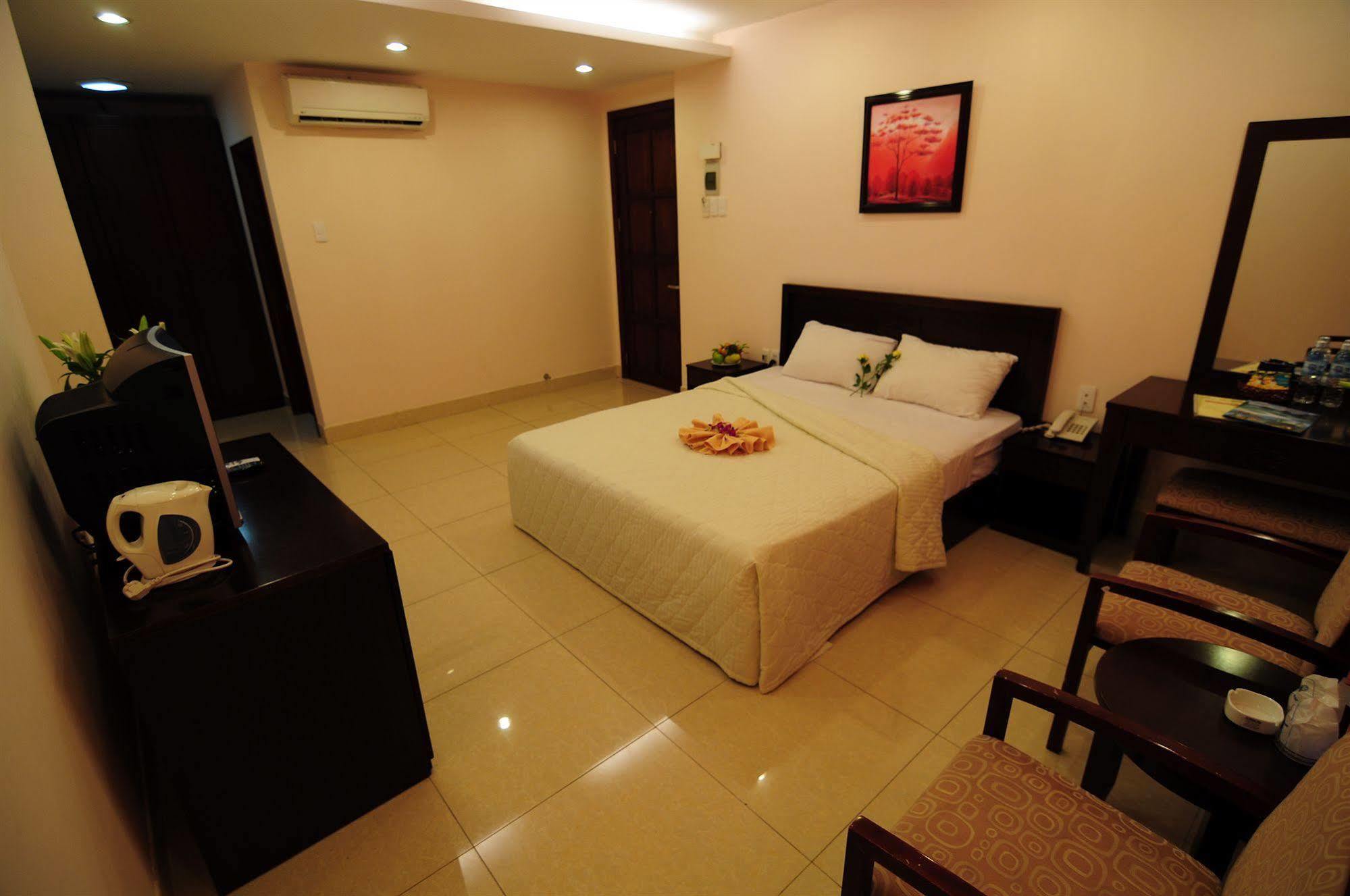 Phuoc Loc Tho 1 Hotel Ho Si Minh-város Kültér fotó